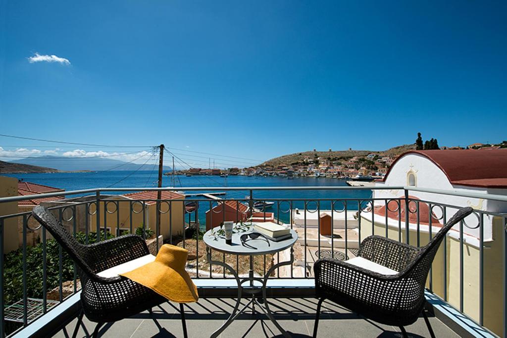 Villa Kalypso Chalki Town 客房 照片
